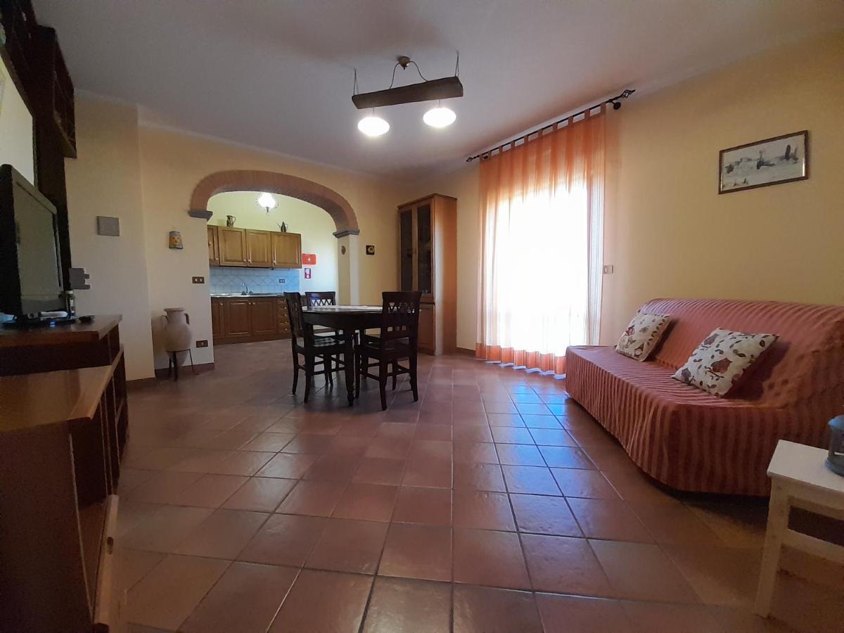 Casa Vacanze Antica Volsinii Больсена Экстерьер фото