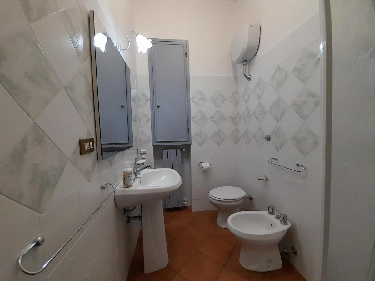 Casa Vacanze Antica Volsinii Больсена Экстерьер фото