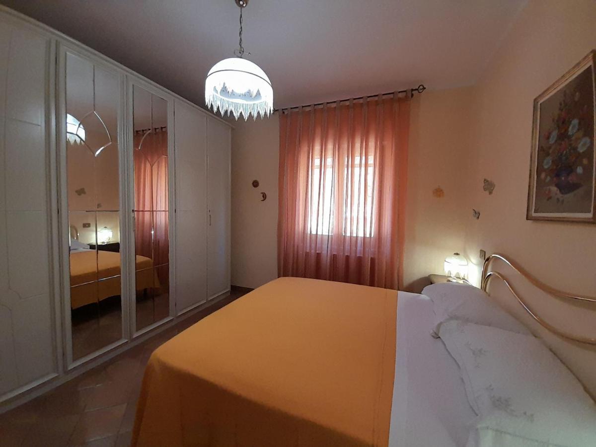 Casa Vacanze Antica Volsinii Больсена Экстерьер фото