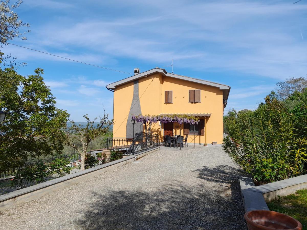 Casa Vacanze Antica Volsinii Больсена Экстерьер фото